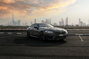 BMW 840