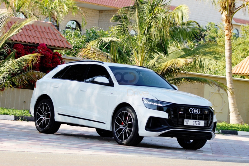 Audi Q8